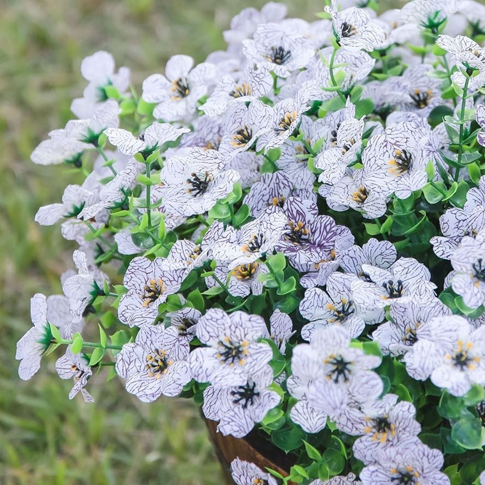 Upgraded High-grade  Material  Rainproof Lifelike Artificial Flowers With UV-Shield Coating